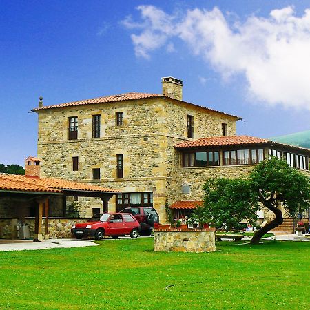 Posada Ribera Del Pas Iruz Exterior photo